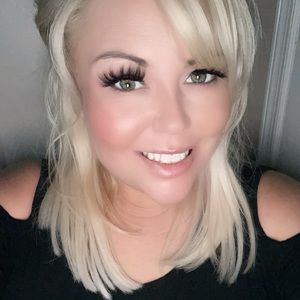 Meet your Posher, Heidi